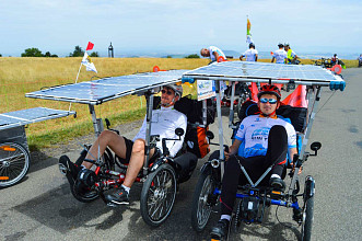 Гонка на велосипедах с солнечными батареями